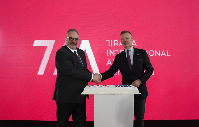 Aeroporti i Tiran&euml;s dhe ACI Europe n&euml;nshkruajn&euml; rezolut&euml;n