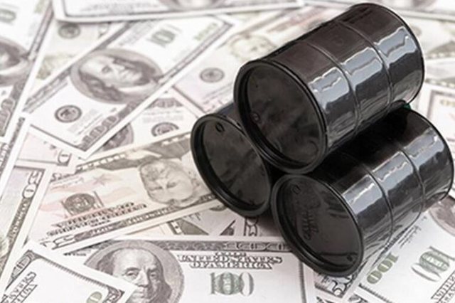 Bllokimi i Kanalit të Suezit, rrezik për furnizimin me naftë