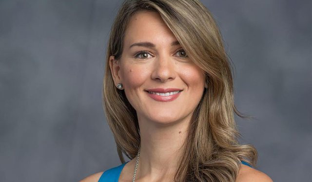 Nj&euml; shqiptare e suksesshme nj&euml; nga drejtueset e Microsoft, kush