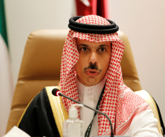 Gjiri n&euml; prag shp&euml;rthimi! Arabia Saudite paralajm&euml;ron Iranin: