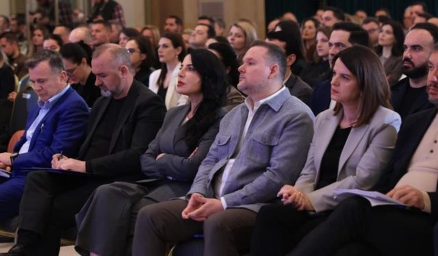 Dalin emrat, kush janë drejtuesit e rinj të PS në 12 qarqet, Rama