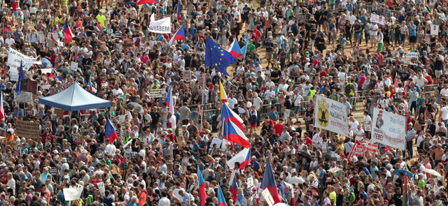 Protesta masive në Çeki kundër qeverisë së Andrej