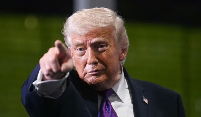 Trump i jep Teheranit 48 or&euml; afat p&euml;r hapjen e Hormuzit, ose SHBA-ja