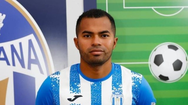 "Po m&euml; ndihmon nga lart"/ Futbollisti i Tiran&euml;s i dedikon