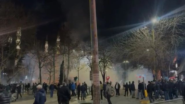 Protesta e opozitës, lëndohen nga molotovët dy efektivët e