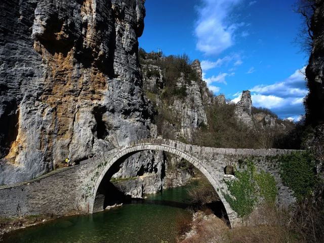 Dita bot&euml;rore e ujit: Nj&euml; burim i &ccedil;muar, nj&euml;