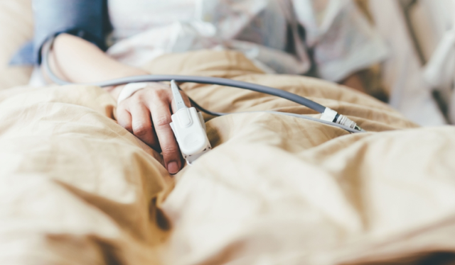 Alarmi p&euml;r sulm ajror n&euml; Izrael, 12-vje&ccedil;arja p&euml;son arrest