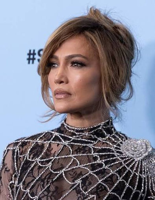 Jennifer Lopez ironizon ISH-IN gjat&euml; koncertit, &ccedil;far&euml; tha diva