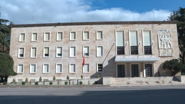 VKM/ Qeveria miraton nd&euml;rtimin e centraleve p&euml;r prodhimin e