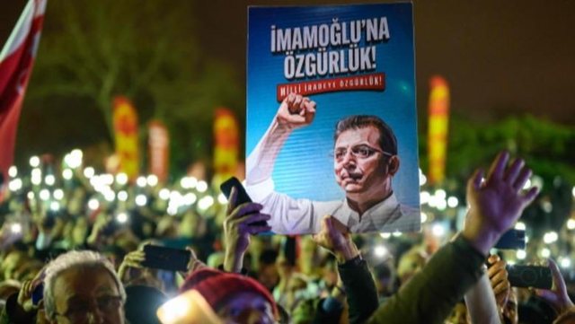 Sfida e ish-kryebashkiakut t&euml; Stambollit Imamoglu: N&euml; burg, por si