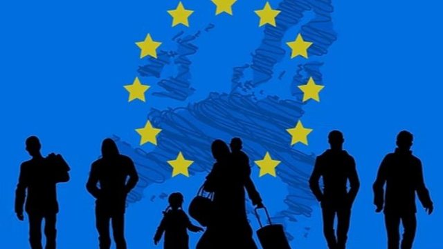 48 mij&euml; shqiptar&euml; u b&euml;n&euml; shtetas europian&euml; n&euml;