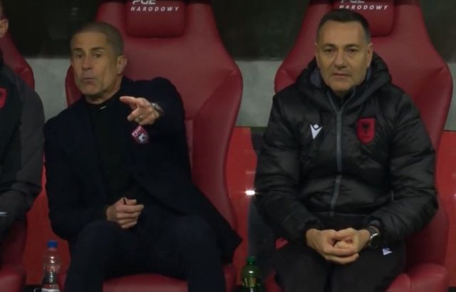 Mbyllet epoka "Sylvinho" me Shqip&euml;rin&euml;: Trajneri pritet