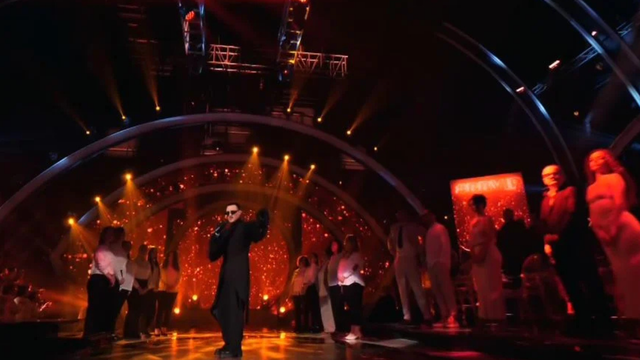 Nis ndryshe spektakli i sot&euml;m i Big Brother VIP, Alis merr duartrokitjet e