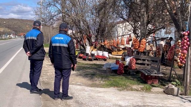 Aksion kund&euml;r ambulant&euml;ve n&euml; Kor&ccedil;&euml;, Prefektura