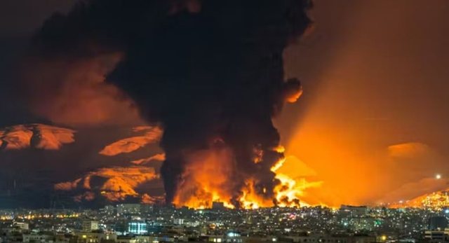 Bomdardime t&euml; fuqishme ndaj Iranit, aktivizohen sirenat e alarmit