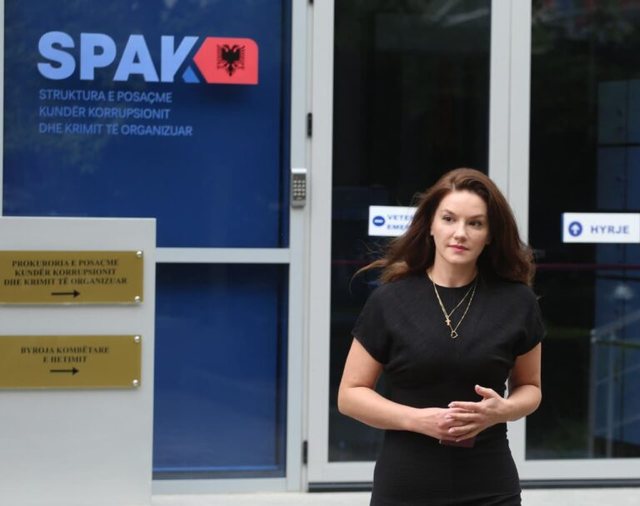 Sot seanca në GJKKO, Ajola Xoxa kërkon lehtësim të