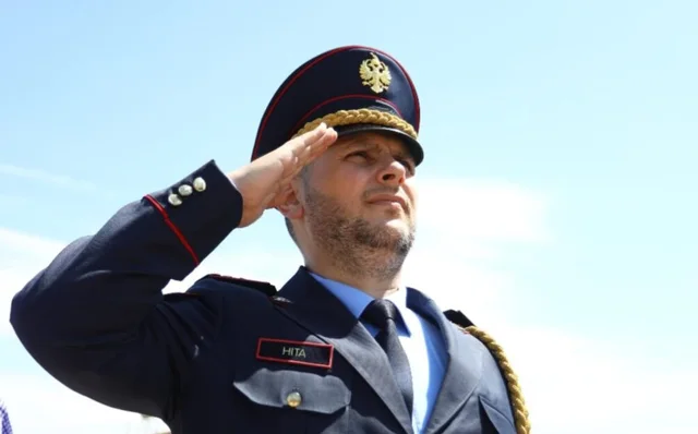 PROFIL/ Kush &euml;sht&euml; Sk&euml;nder Hita, drejtori i ri i Policis&euml;