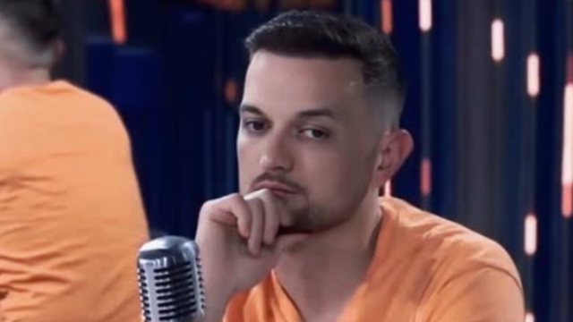 Sh&euml;ndriti 'hap zemr&euml;n' dhe jep detaje nga jeta personale: