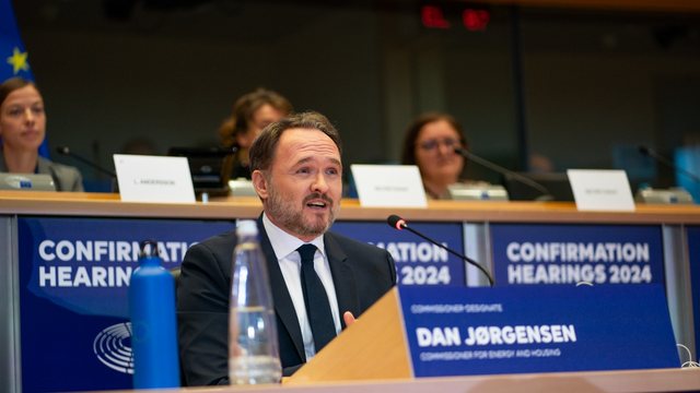 Lufta n&euml; Lindjen e Mesme, paralajm&euml;ron BE: Duhet t&euml;