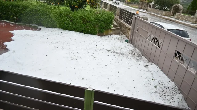 &ldquo;GREQI / Stuhi e fort&euml; n&euml; Halkidiki. Polygyros mbulohet nga