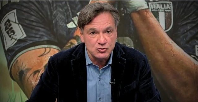 &ldquo;Si nj&euml; film fantastiko-shkencor, presidenti t&euml; jap&euml;