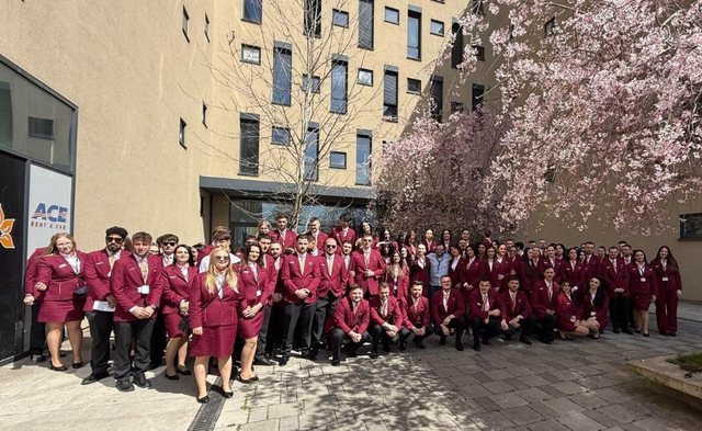 Ryanair hap baz&euml;n n&euml; Tiran&euml; me 4 avion&euml;, 400 milion&euml;