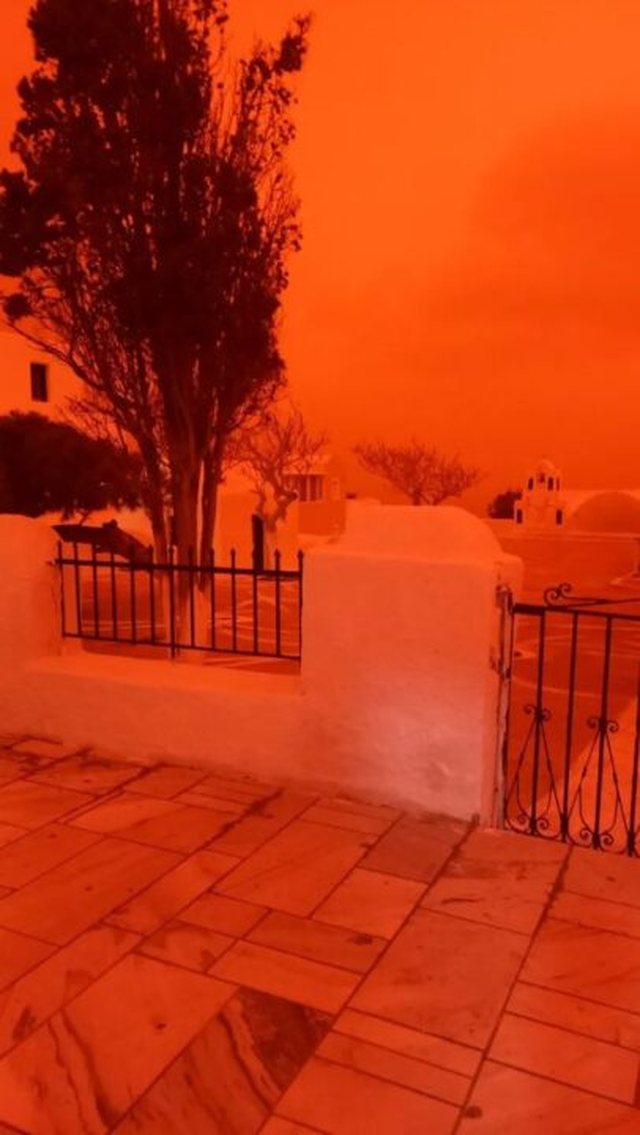 FOTO/ Pamje apokaliptike n&euml; Greqi! Kreta mbulohet nga pluhuri afrikan,