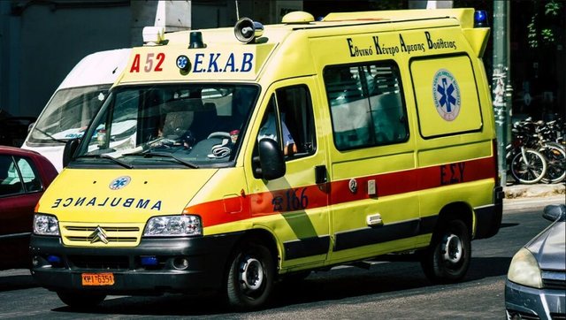 Aksident i r&euml;nd&euml; n&euml; Greqi: Gruaja shqiptare plagoset