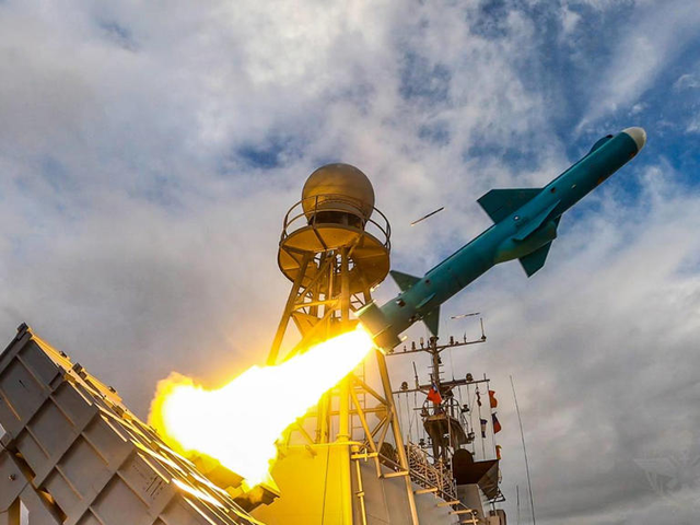 Raketa dhe arm&euml; hipersonike kund&euml;r Kin&euml;s dhe Kores&euml; s&euml;