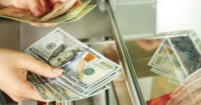 Shkeljet dhe evazioni n&euml; pikat e k&euml;mbimit valutor, BSH heq licenca dhe