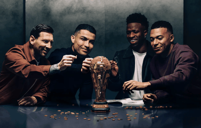 Historike/ Messi, Ronaldo, Mbapp&eacute; dhe Vinicius bashk&euml; n&euml; LEGO