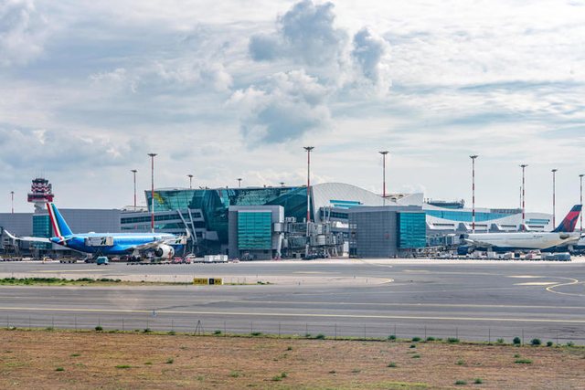 Nj&euml; ver&euml; pa fluturime, emergjenca e kerozin&euml;s frik&euml;son