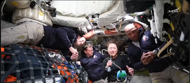 Orion largohet nga orbita e Tok&euml;s, NASA rikthehet drejt H&euml;n&euml;s pas