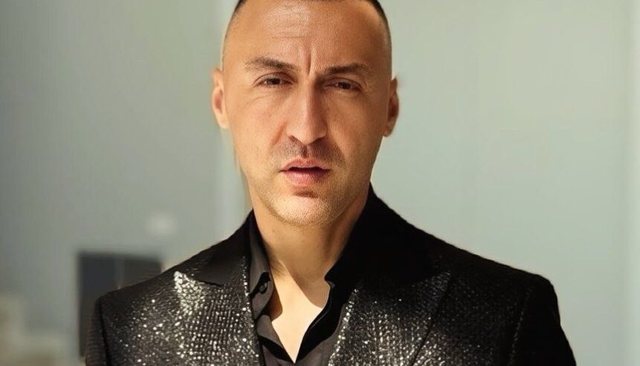 Sondazhi i G-Banit q&euml; po b&euml;n xhiron e rrjetit p&euml;r Selin dhe