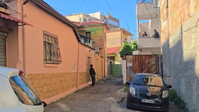 68-vje&ccedil;ari i arrestuar p&euml;r dhun&euml; nd&euml;rroi jet&euml; n&euml;