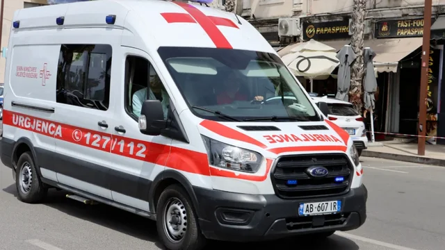 Ngjarje të rënda në Vlorë në pak orë, dy gra i