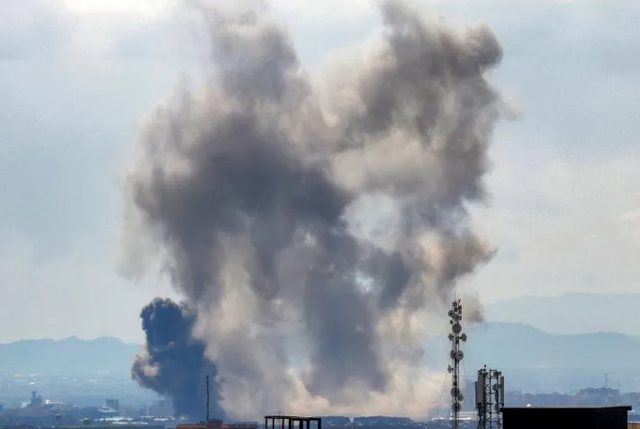 "Po i shtypim", Netanjahu pranon: Po godasim hekurudhat dhe urat e