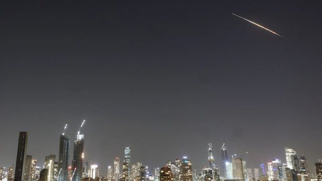 Kuvajti urdh&euml;ron banor&euml;t t&euml; q&euml;ndrojn&euml; n&euml;