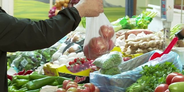 Rritet inflacioni me 2.6%/ Qirat&euml;, transporti dhe ushqimet