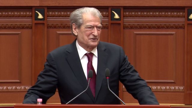 &ldquo;Nuk shtyhen debatet more zot&euml;ri, kan&euml; afate&rdquo;, Berisha nga