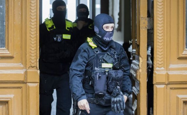 EMRAT/ Vranë për gjakmarrje në Lushnjë 27 vite më