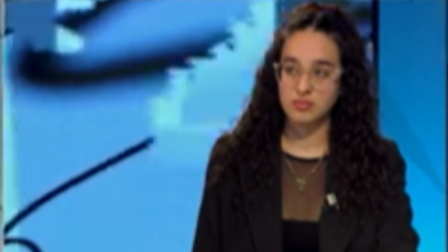 Tea Kukaviqi: Inteligjenca artificiale simulon emocionet, por nuk ka shpirt