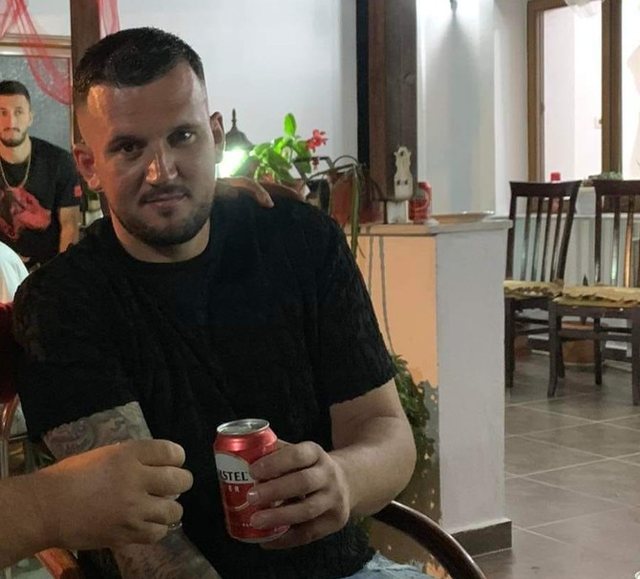 33-vjeçari ndërroi jetë duke salduar hekurat e lokalit, policia