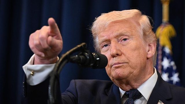 Trump kërcënon Iranin: Nëse bisedimet dështojnë, ne do