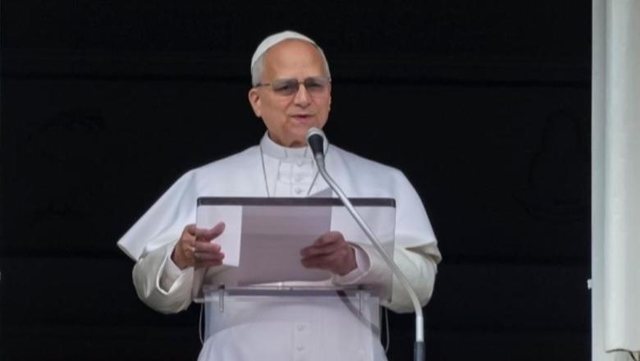 Lufta n&euml; Iran/ Papa Leone XIV n&euml; vigjilje t&euml; lutjes p&euml;r