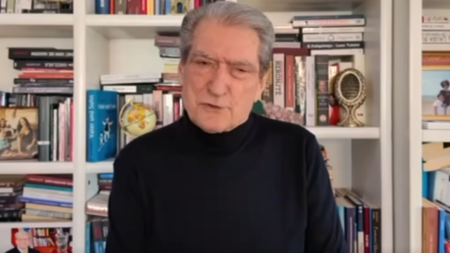 "Bonusi i pensionistëve, sa 2 kile domate në muaj"/ Berisha: