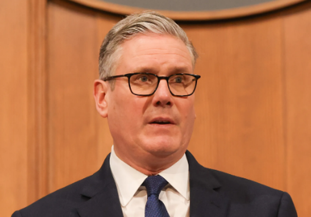 Alarm nga Londra! Starmer futet n&euml; mes t&euml; kriz&euml;s SHBA-Iran: Mos e