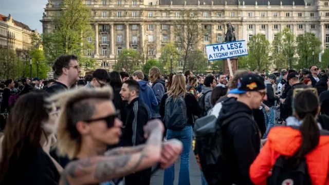 P&euml;rfundojn&euml; votimet parlamentare n&euml; Hungari, sondazhi: Opozita