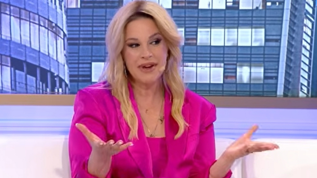 Nga nostalgjia te frik&euml;rat, Rudina Magjistari rr&euml;fen detaje nga e