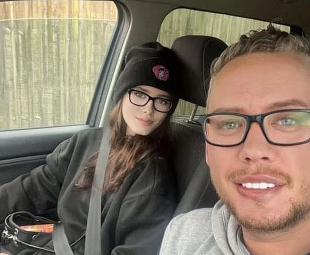 Babai i përlotur rrëfen momentin kur gjeti të bijën